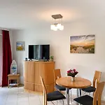 公寓 Wohnpark Stadt Hamburg Seemoewe 宾茨